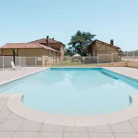 Relais Du Haget 3* Cravenceres