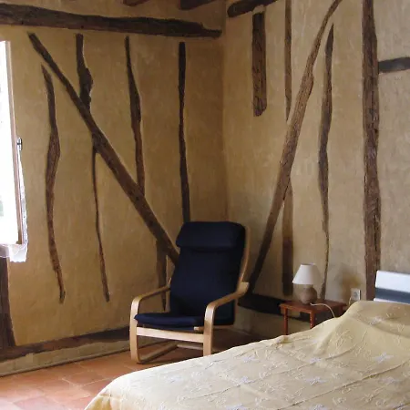 Bed & Breakfast Relais Du Haget Cravenceres