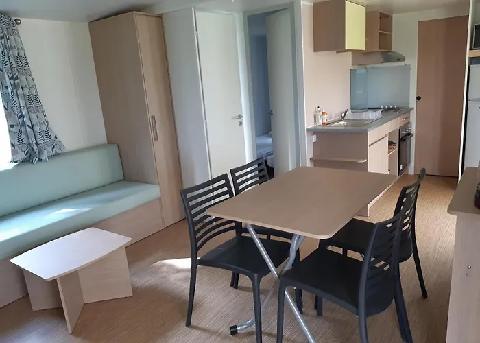 Relais Du Haget Panzió 3*