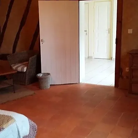 Couette-café Relais Du Haget 3*